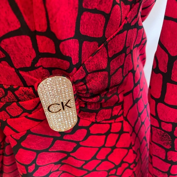 Calvin Klein red top with rhinestone embellishment..very flattering 😊 - Picture 4 of 8